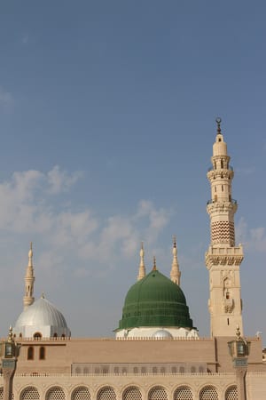 مولد الدولة الجديدة بعد الهجرة النبوية ج١